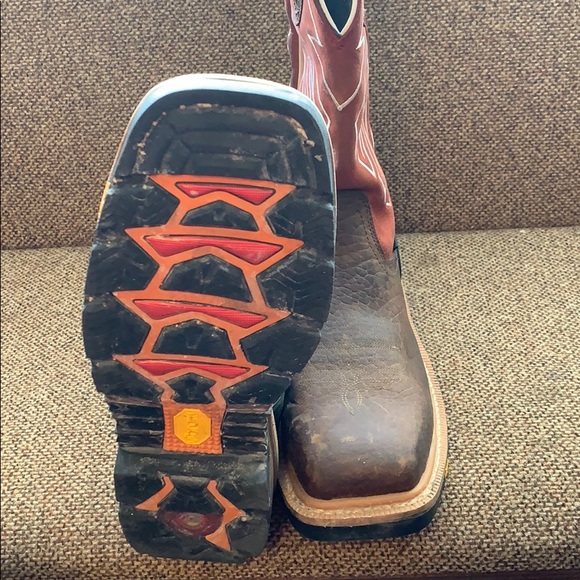 Work boots - Picture 2 of 2